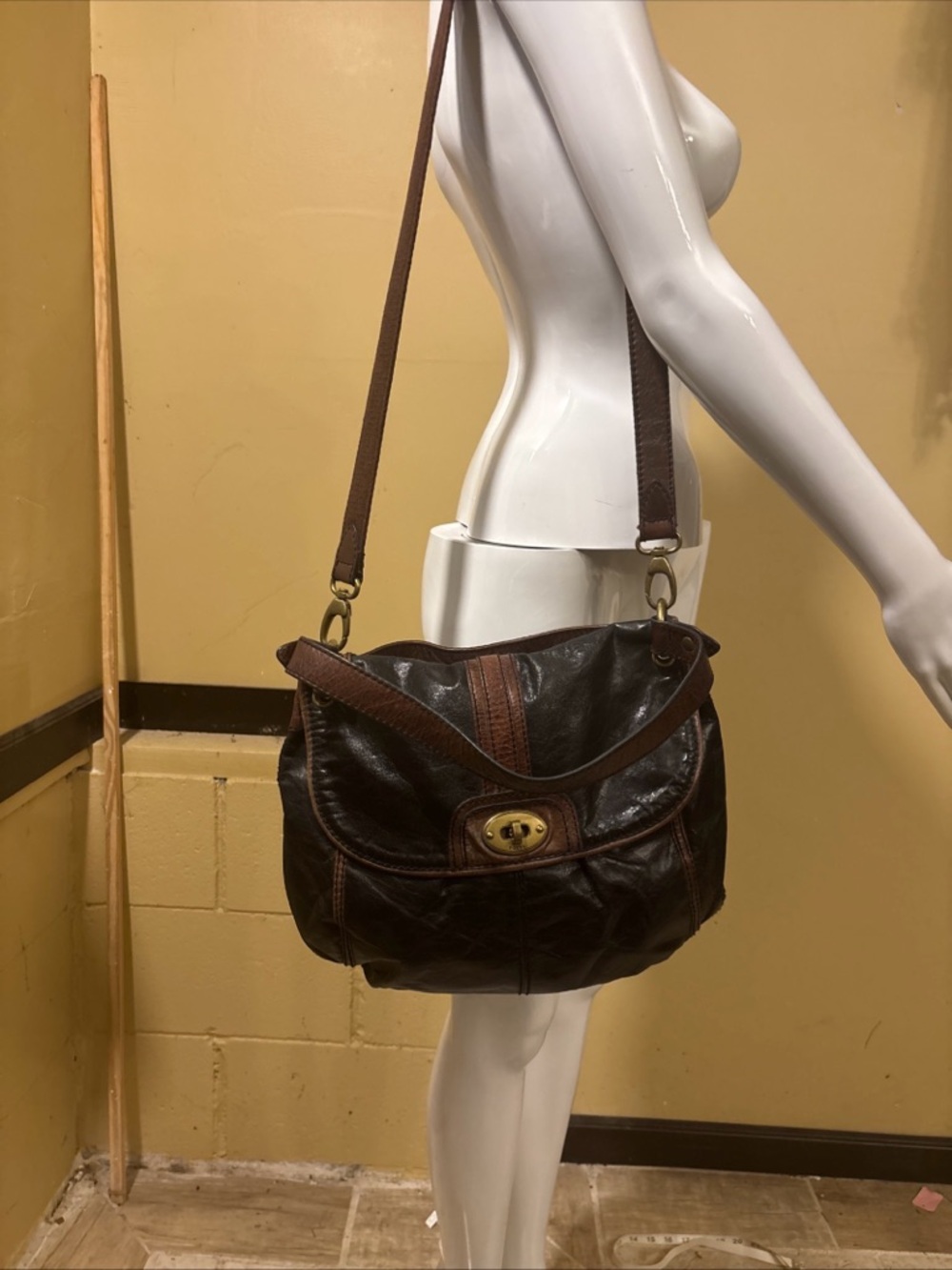 Fossil Dark Brown Leather Crossbody with Brass Turn-Lock